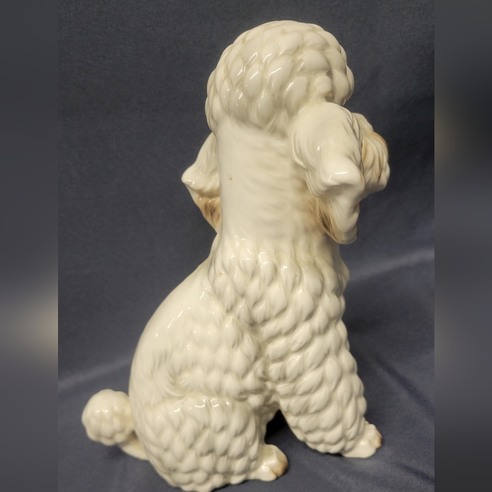 Lefton Poodles - Picture 7 of 10